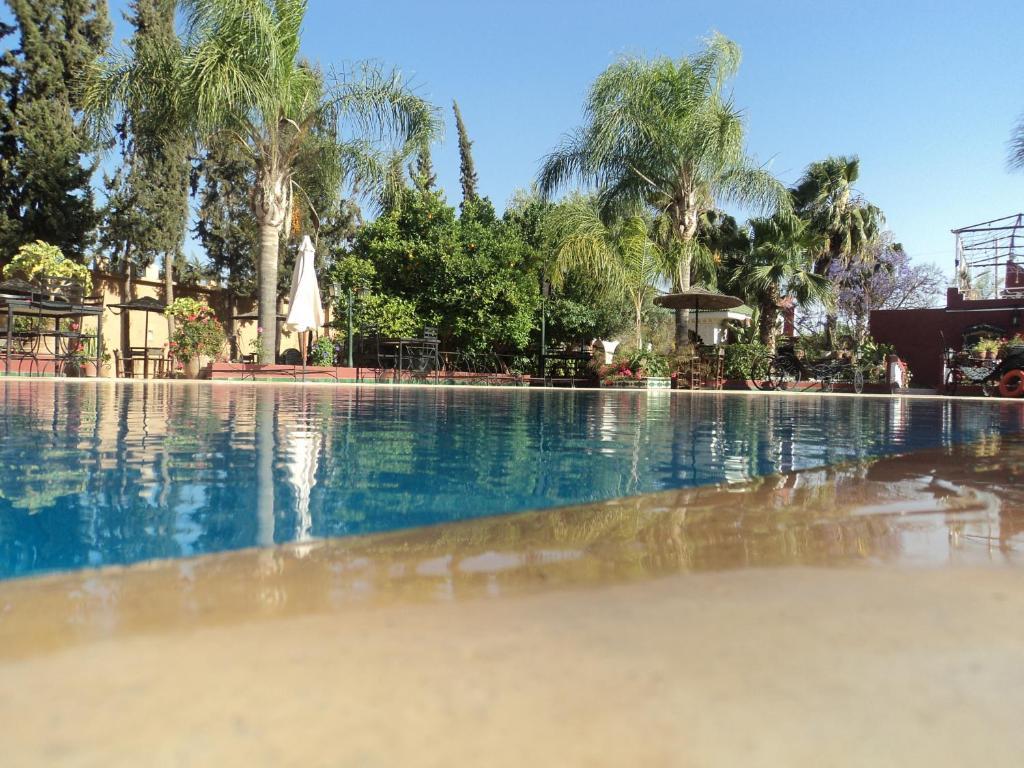 Hotel Riad L' Arganier D' Or Ait el Rhazi Exterior photo